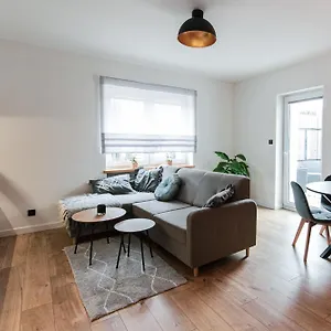 Apartament Batorego, Luboń